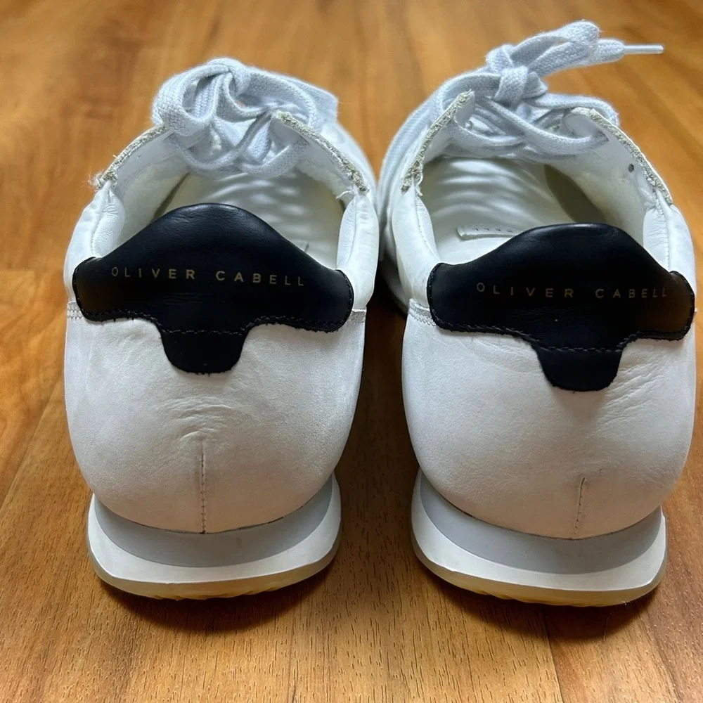 Oliver Cabell‎ White Sneakers Women Size 42 Gray Accent Casual Shoes